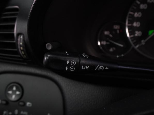 Mercedes-Benz C-Класс II (W203) Рестайлинг с пробегом 2004 года, цена 599 000 рублей, 370380 км, седан, Автокод Объявления
