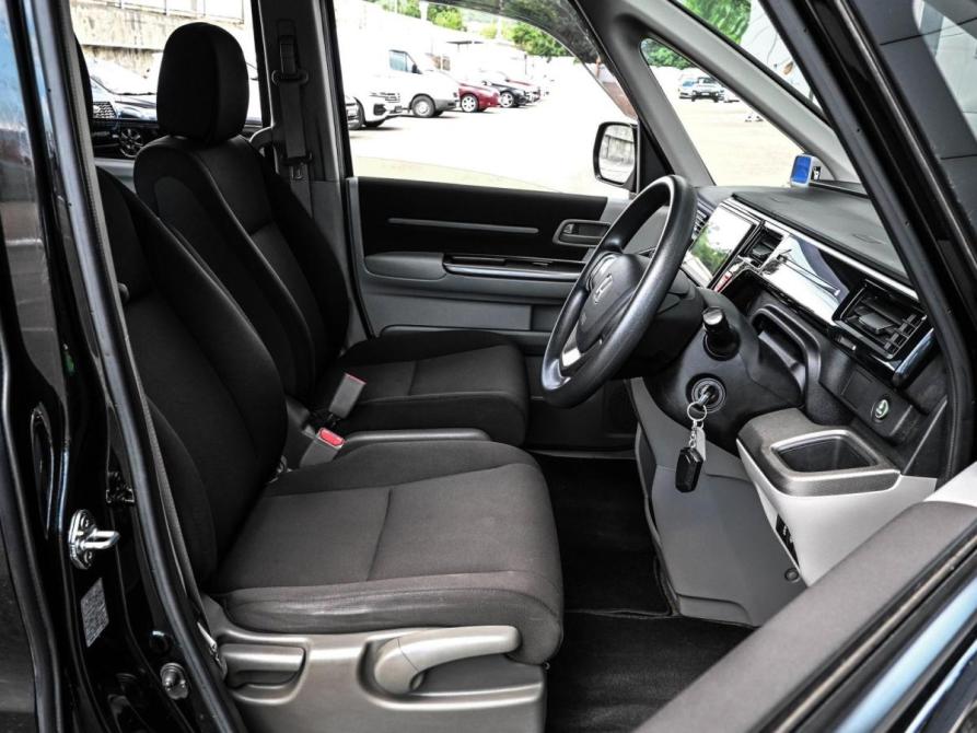 Honda Stepwgn V Рестайлинг Новороссийск  - изображение 11