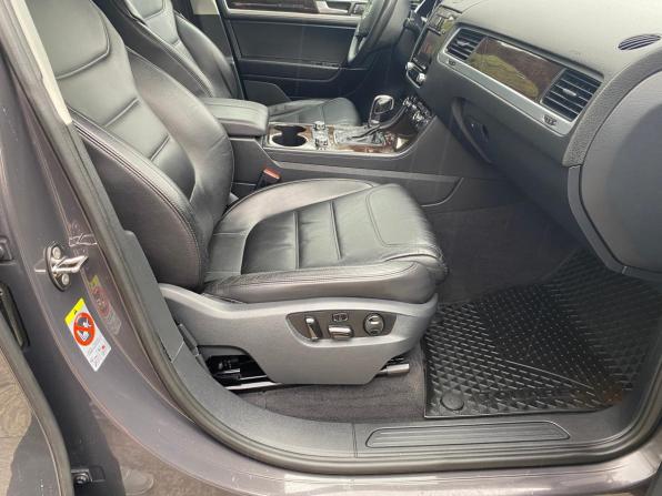 Volkswagen Touareg II с пробегом 2011 года, цена 1 620 000 рублей, 226800 км, внедорожник, Автокод Объявления