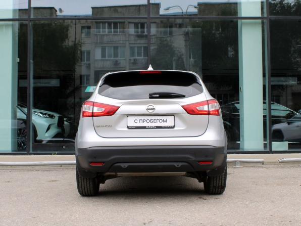 Nissan Qashqai II с пробегом 2017 года, цена 1 415 000 рублей, 133747 км, внедорожник, Автокод Объявления