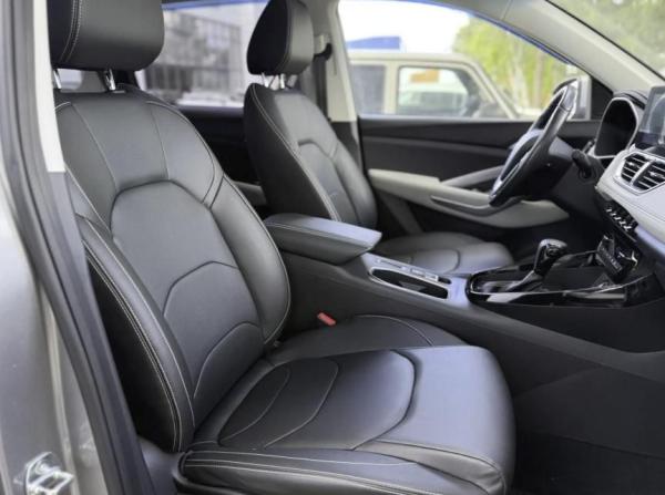 Chevrolet Captiva II с пробегом 2022 года, цена 1 880 000 рублей, 27400 км, внедорожник, Автокод Объявления