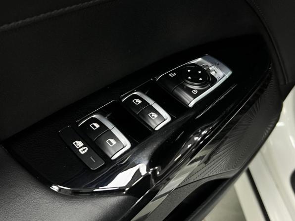 Kia K5 III с пробегом 2020 года, цена 2 990 000 рублей, 40155 км, седан, Автокод Объявления