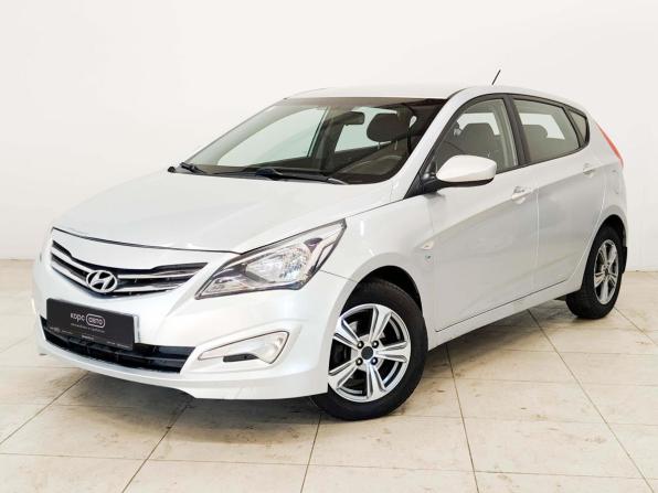 Hyundai Solaris I Рестайлинг с пробегом 2015 года, цена 907 200 рублей, 142430 км, хэтчбек, Автокод Объявления