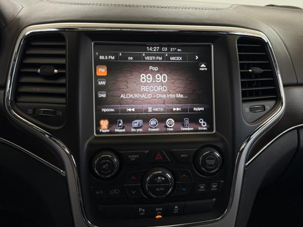 Jeep Grand Cherokee IV (WK2) Рестайлинг с пробегом 2013 года, цена 3 250 000 рублей, 60666 км, внедорожник, Автокод Объявления