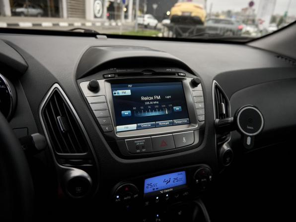 Hyundai ix35 I Рестайлинг с пробегом 2014 года, цена 1 380 000 рублей, 166555 км, внедорожник, Автокод Объявления