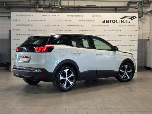 Peugeot 3008 II с пробегом 2019 года, цена 1 699 000 рублей, 140000 км, внедорожник, Автокод Объявления