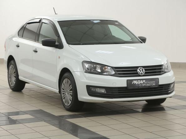 Volkswagen Polo V Рестайлинг с пробегом 2017 года, цена 979 000 рублей, 157000 км, седан, Автокод Объявления