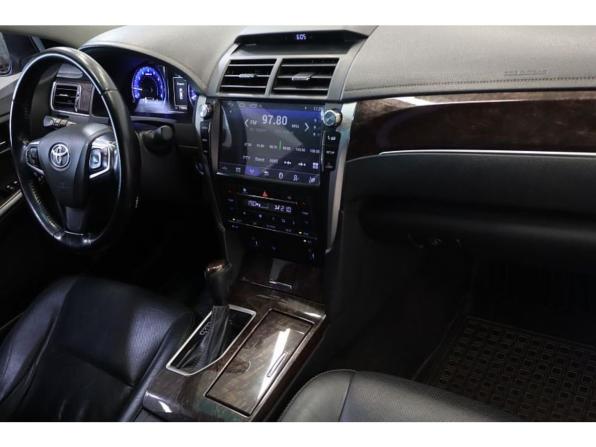 Toyota Camry VII (XV50) Рестайлинг 2 с пробегом 2017 года, цена 2 206 900 рублей, 179000 км, седан, Автокод Объявления
