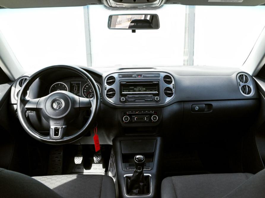 Volkswagen Tiguan I Рестайлинг Екатеринбург  - изображение 16