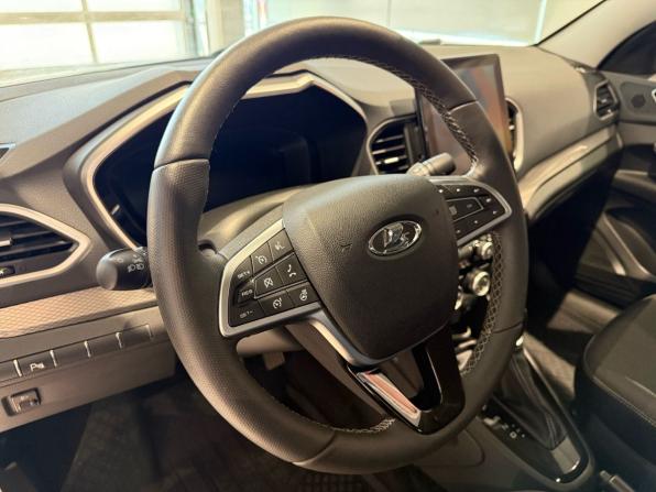 Lada (ВАЗ) Vesta I Рестайлинг (NG) с пробегом 2024 года, цена 1 399 000 рублей, 29420 км, седан, Автокод Объявления