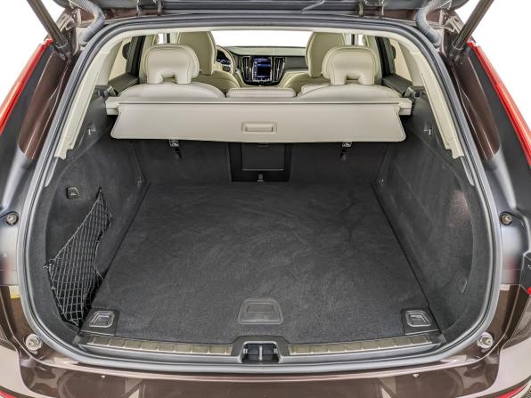 Volvo XC60 II с пробегом 2020 года, цена 3 650 000 рублей, 97567 км, внедорожник, Автокод Объявления