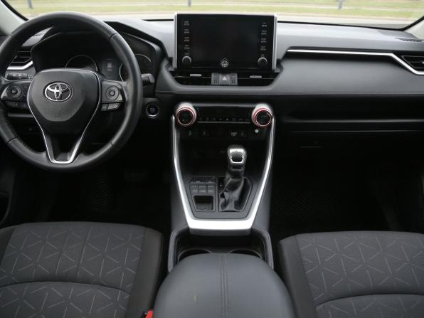 Toyota RAV4 V (XA50) с пробегом 2020 года, цена 3 165 000 рублей, 45200 км, внедорожник, Автокод Объявления