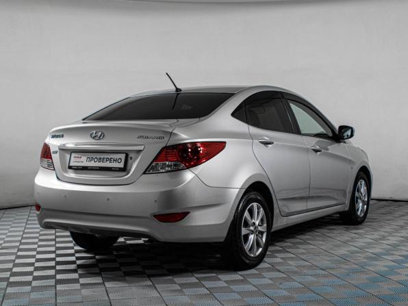 Hyundai Solaris I с пробегом 2013 года, цена 897 000 рублей, 182932 км, седан, Автокод Объявления