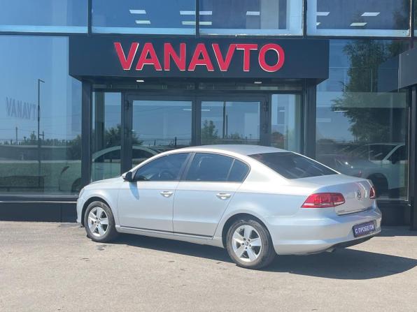 Volkswagen Passat B7 с пробегом 2011 года, цена 845 000 рублей, 226400 км, седан, Автокод Объявления