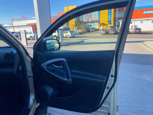 Toyota RAV4 III (XA30) Рестайлинг с пробегом 2010 года, цена 2 000 000 рублей, 73093 км, внедорожник, Автокод Объявления