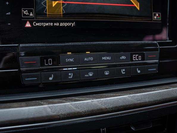 Volkswagen Touareg III с пробегом 2019 года, цена 3 829 000 рублей, 198393 км, внедорожник, Автокод Объявления