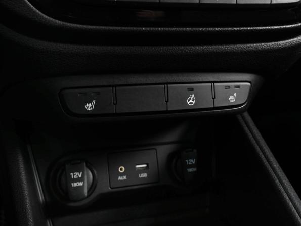 Hyundai Solaris II с пробегом 2018 года, цена 1 439 000 рублей, 88903 км, седан, Автокод Объявления