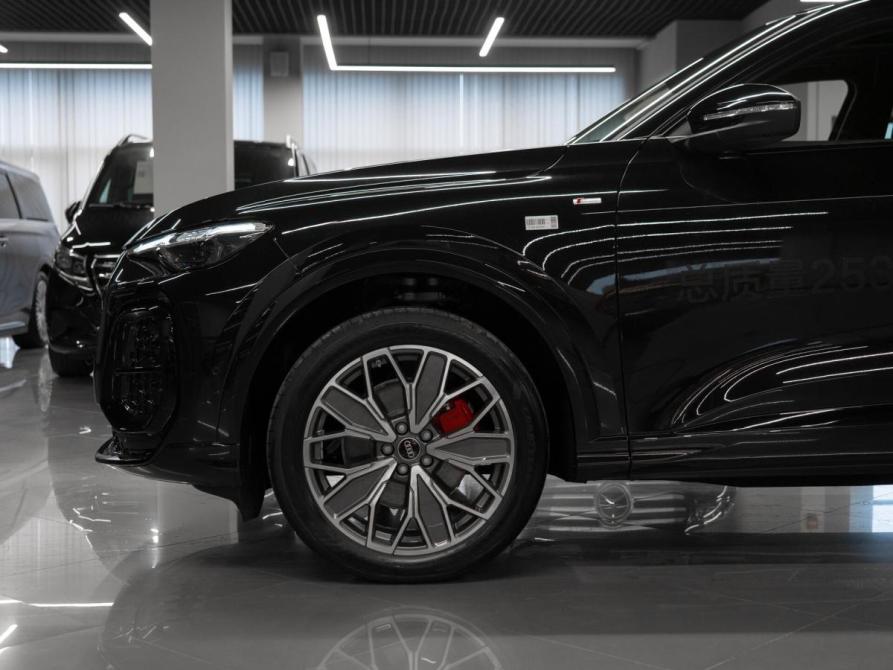 Audi Q5 III Москва  - изображение 31