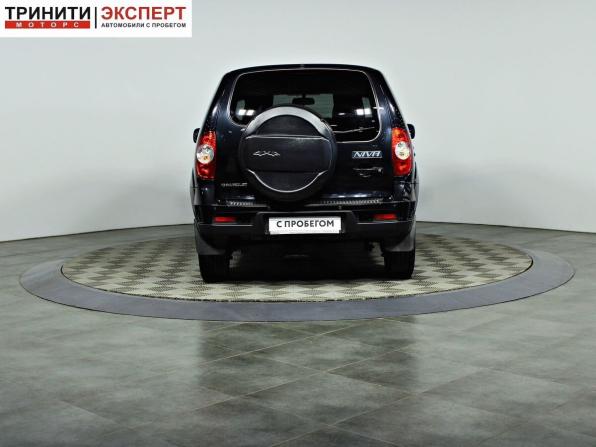 Chevrolet Niva I Рестайлинг с пробегом 2017 года, цена 797 000 рублей, 106249 км, внедорожник, Автокод Объявления