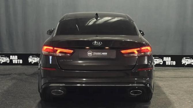 Kia Optima IV Рестайлинг с пробегом 2018 года, цена 1 730 000 рублей, 187017 км, седан, Автокод Объявления