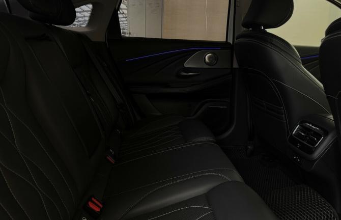 Chery Arrizo 8 с пробегом 2023 года, цена 1 915 000 рублей, 46657 км, седан, Автокод Объявления