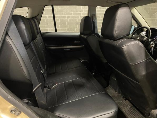 Suzuki Grand Vitara II Рестайлинг с пробегом 2011 года, цена 1 299 000 рублей, 106936 км, внедорожник, Автокод Объявления