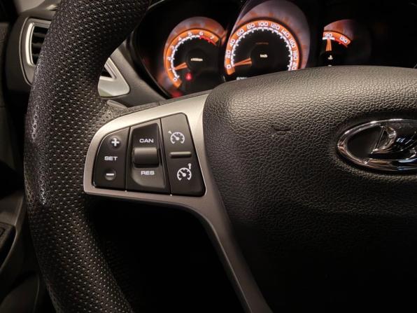 Lada (ВАЗ) Vesta I с пробегом 2020 года, цена 1 129 000 рублей, 97940 км, универсал, Автокод Объявления