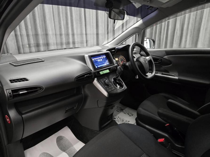 Toyota Wish II Красноярск  - изображение 15