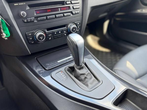 BMW 3 серии V (E90/E91/E92/E93) Рестайлинг с пробегом 2011 года, цена 980 000 рублей, 197000 км, седан, Автокод Объявления