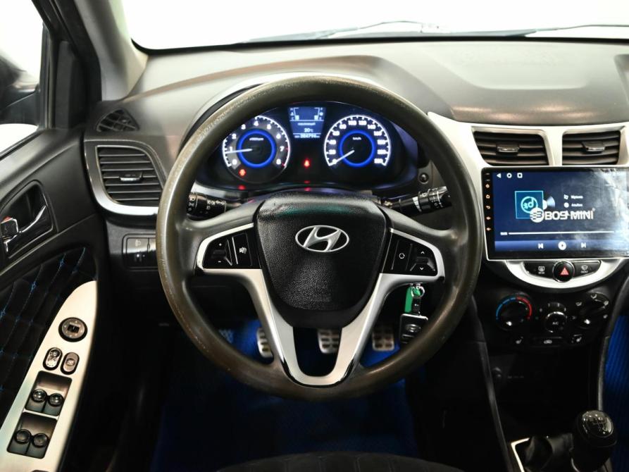 Hyundai Solaris I Екатеринбург  - изображение 8