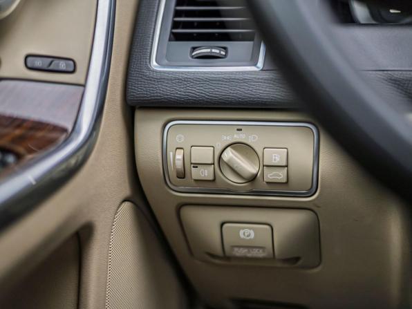 Volvo XC60 I Рестайлинг с пробегом 2013 года, цена 1 475 000 рублей, 256389 км, внедорожник, Автокод Объявления