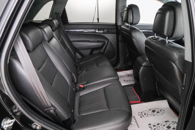 Kia Sorento II Рестайлинг с пробегом 2018 года, цена 1 959 000 рублей, 89000 км, внедорожник, Автокод Объявления