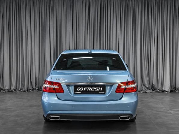 Mercedes-Benz E-Класс IV (W212 S212 C207) с пробегом 2011 года, цена 1 520 000 рублей, 219289 км, седан, Автокод Объявления