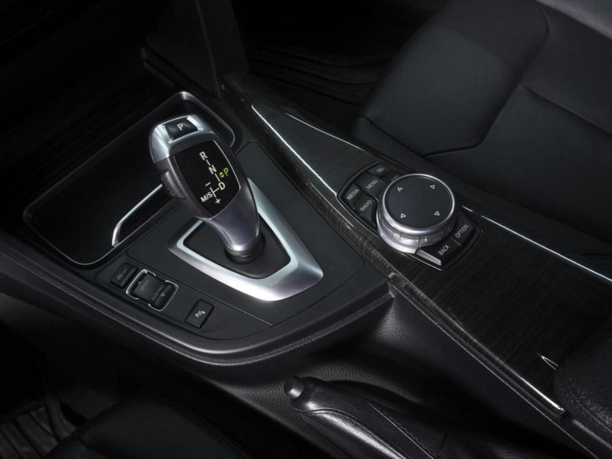 BMW 3 серии VI (F3x) Рестайлинг Ростов-на-Дону  - изображение 13