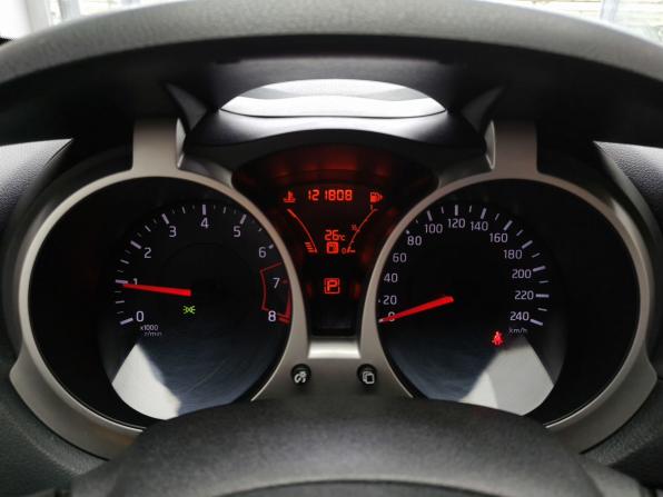Nissan Juke I с пробегом 2012 года, цена 1 000 000 рублей, 121810 км, внедорожник, Автокод Объявления