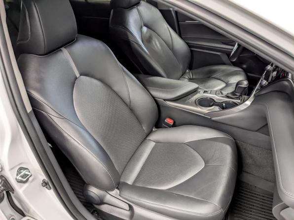 Toyota Camry VIII (XV70) Рестайлинг с пробегом 2021 года, цена 3 225 000 рублей, 47174 км, седан, Автокод Объявления