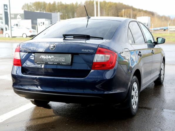 Skoda Rapid I с пробегом 2017 года, цена 855 000 рублей, 202500 км, лифтбек, Автокод Объявления