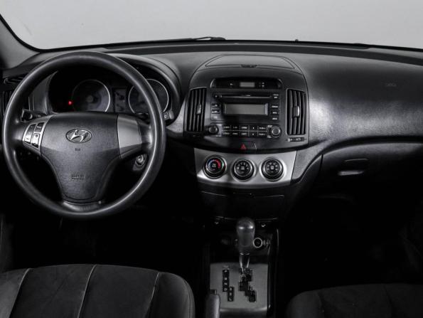 Hyundai Elantra IV (HD) с пробегом 2010 года, цена 550 000 рублей, 303947 км, седан, Автокод Объявления