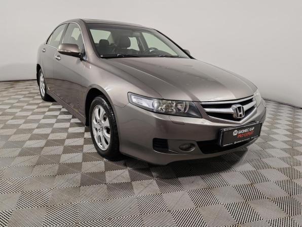 Honda Accord VII Рестайлинг с пробегом 2007 года, цена 735 000 рублей, 205559 км, седан, Автокод Объявления