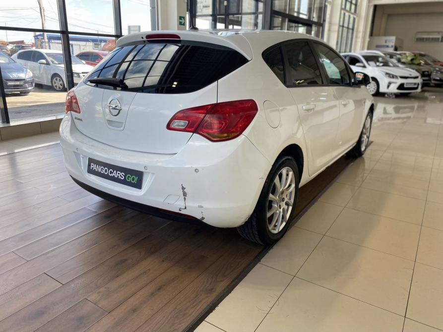 Opel Astra J Саратов  - изображение 7