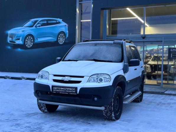 Chevrolet Niva I Рестайлинг с пробегом 2015 года, цена 620 000 рублей, 86840 км, внедорожник, Автокод Объявления