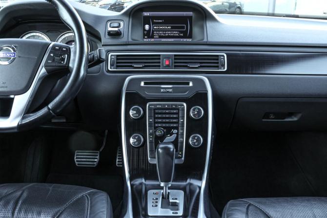 Volvo S80 II Рестайлинг с пробегом 2012 года, цена 968 000 рублей, 308704 км, седан, Автокод Объявления