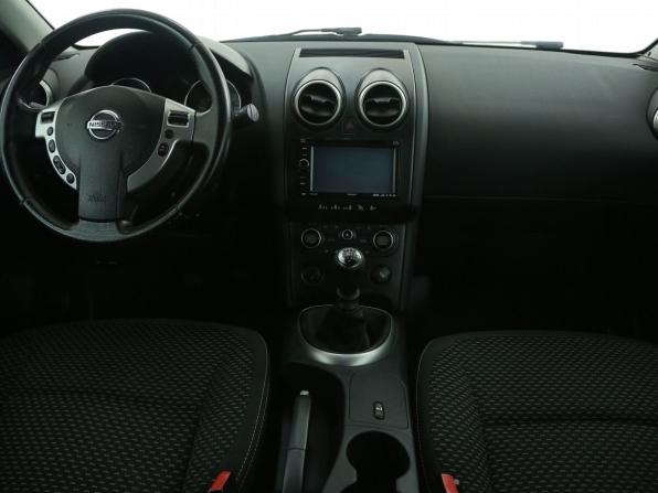 Nissan Qashqai I с пробегом 2009 года, цена 722 000 рублей, 172000 км, внедорожник, Автокод Объявления