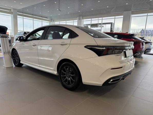 Новый Omoda S5 2024 года, цена 2 142 900 рублей, седан, Автокод Объявления