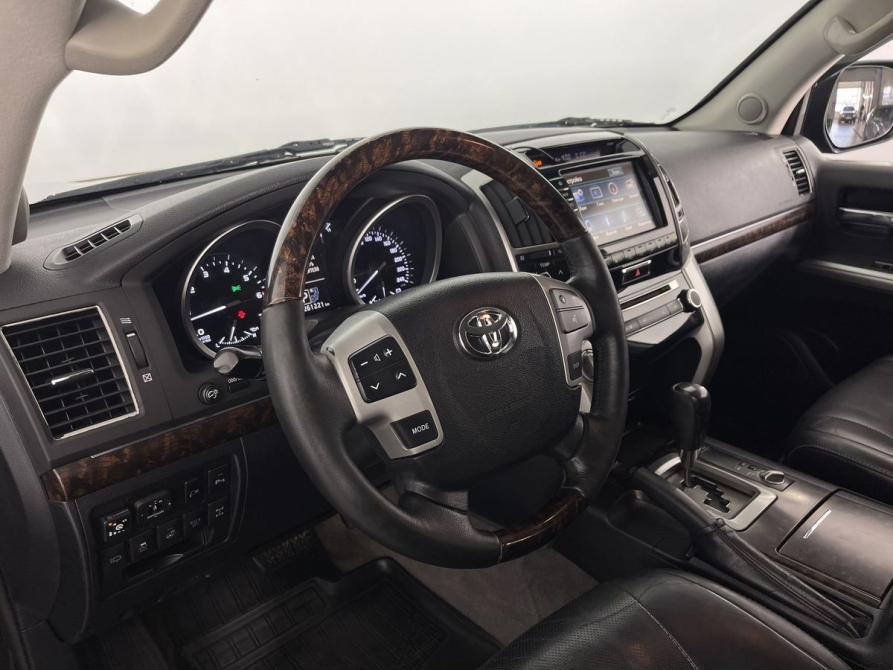 Toyota Land Cruiser 200 Series Рестайлинг 1 Калининград  - изображение 11