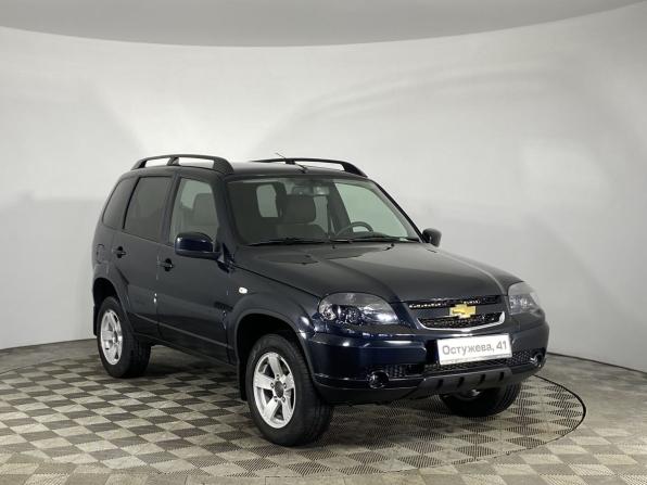 Chevrolet Niva I Рестайлинг с пробегом 2018 года, цена 960 000 рублей, 39575 км, внедорожник, Автокод Объявления