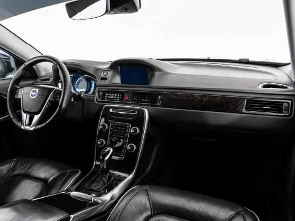 Volvo XC70 II Рестайлинг с пробегом 2014 года, цена 1 999 000 рублей, 213288 км, универсал, Автокод Объявления