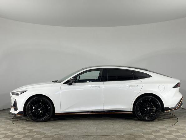 Changan UNI-V I с пробегом 2023 года, цена 2 270 000 рублей, 44919 км, лифтбек, Автокод Объявления