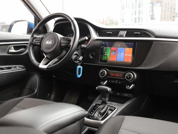 Kia Rio IV Рестайлинг с пробегом 2020 года, цена 1 789 000 рублей, 64830 км, седан, Автокод Объявления