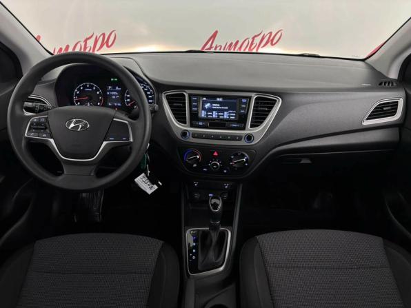 Hyundai Solaris II Рестайлинг с пробегом 2022 года, цена 1 499 000 рублей, 70117 км, седан, Автокод Объявления
